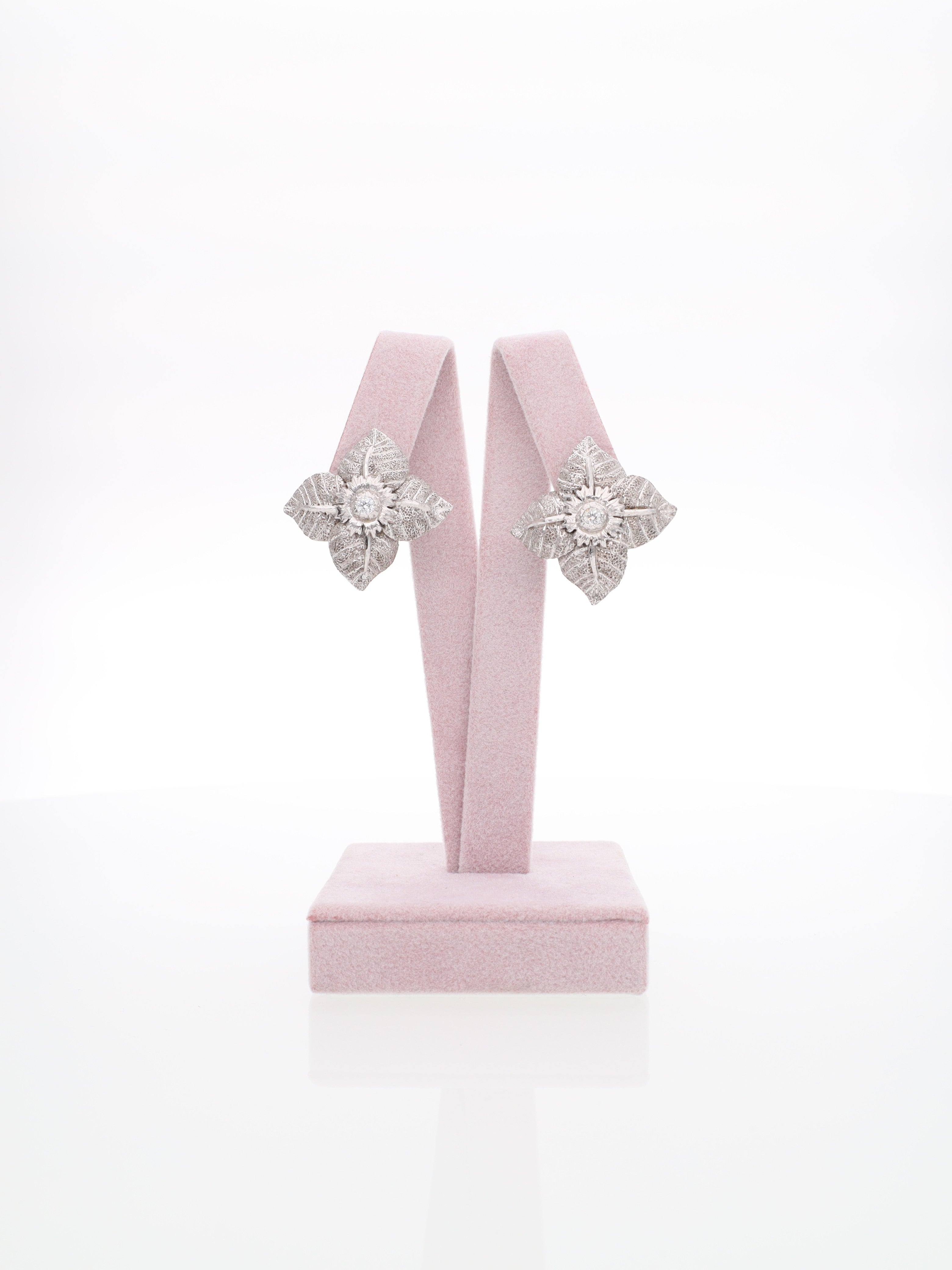 Orecchini vintage in oro bianco 18kt