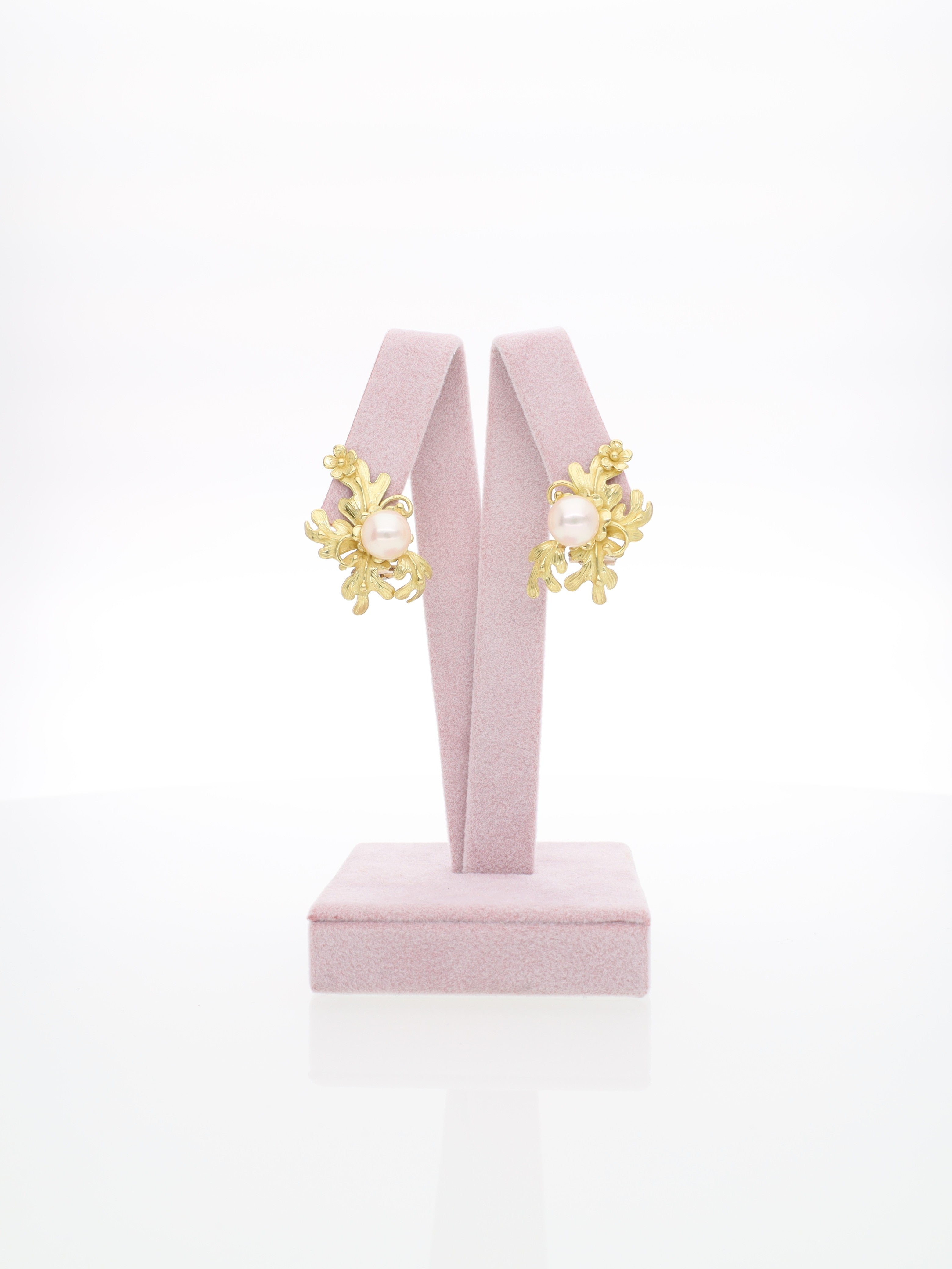 Orecchini Vintage in Oro Giallo 18 kt a Foglia con Perla